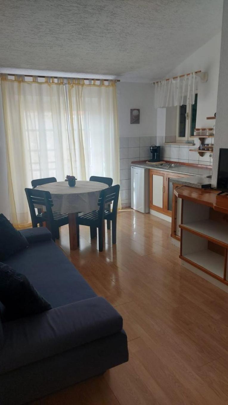 Apartment Brane Bol Exterior foto